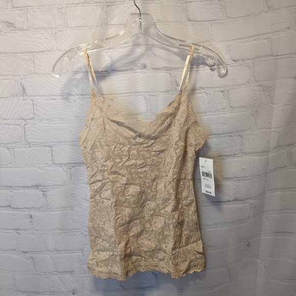 Hanky Panky Other - Hanky Panky Women's Signature Lace V Front Cami- NWT Size XS